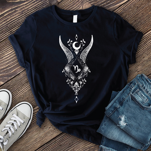 Capricorn Symbol Moon T-shirt